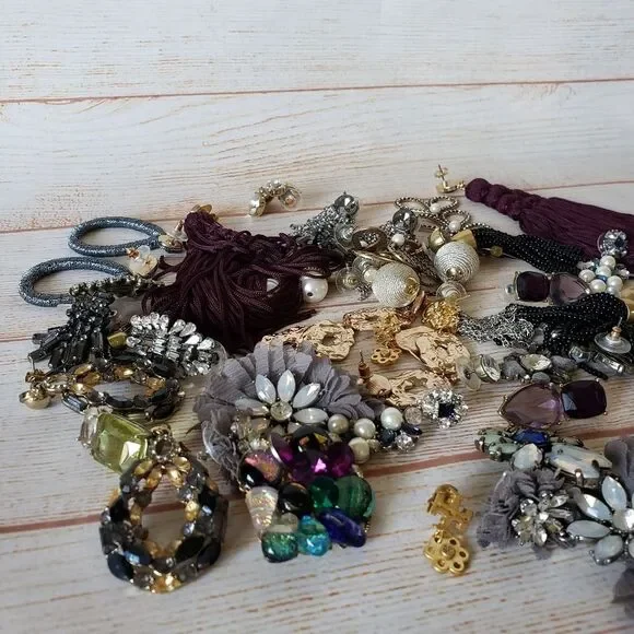 Tory Burch J. Crew Banana Republic Ann Taylor Unbranded Costume Jewelry Earrings - Picture 2 of 5